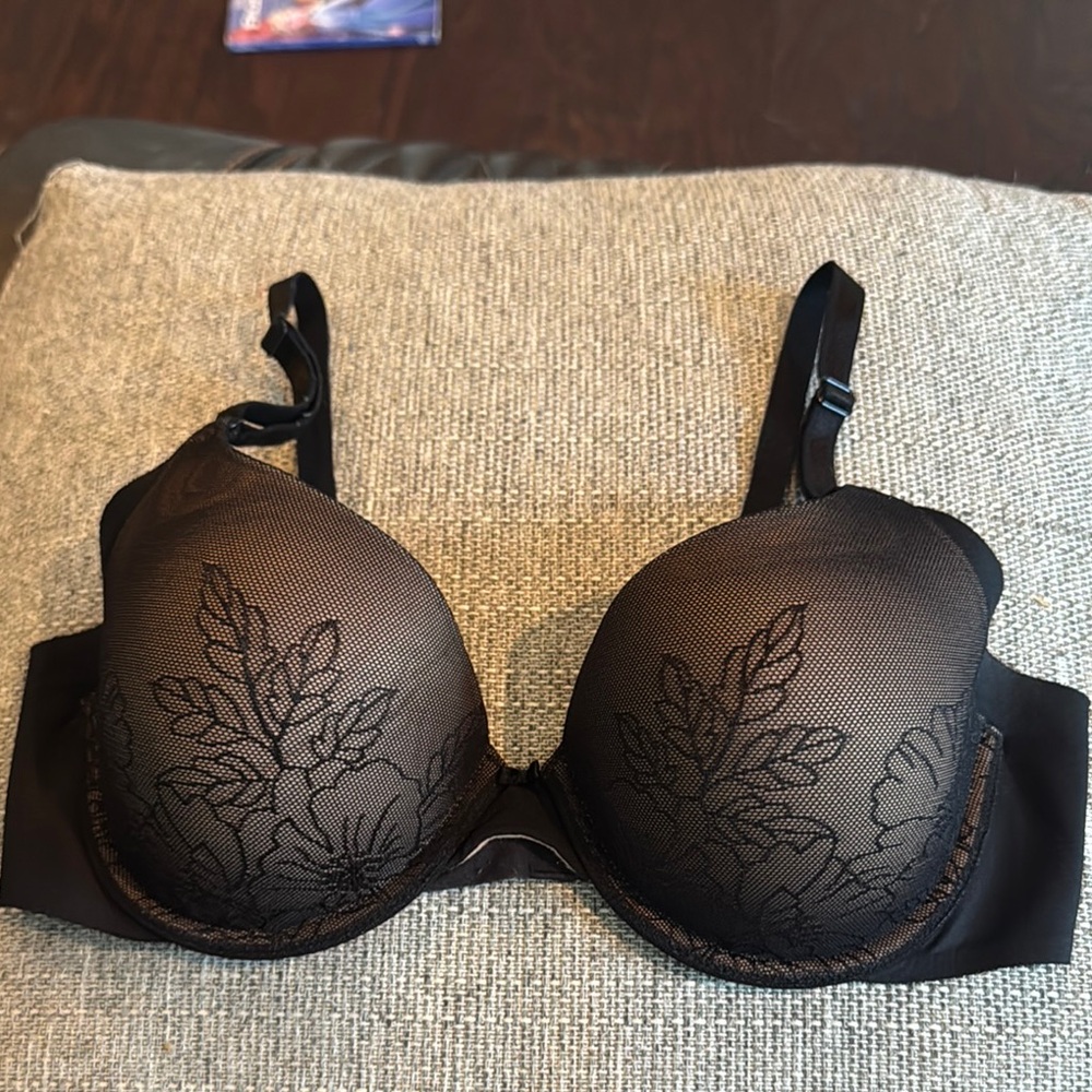 Warner's Black Floral Lace Push-Up Bra